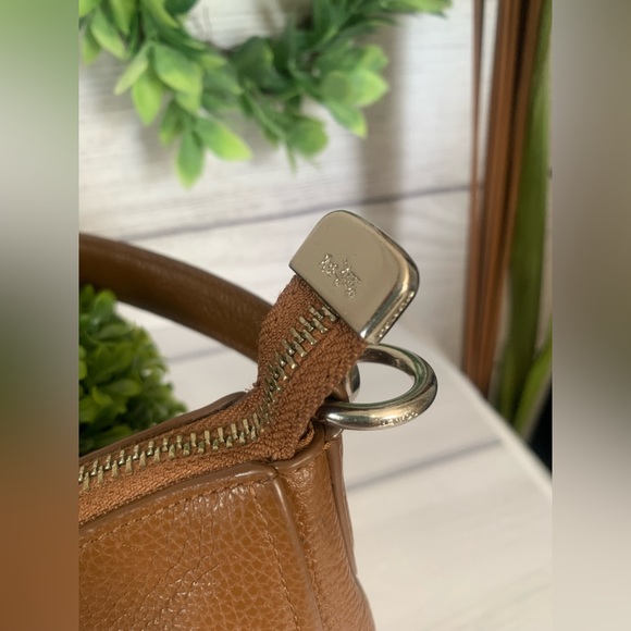 Coach brown shoulder bag - Picture 4 of 15
